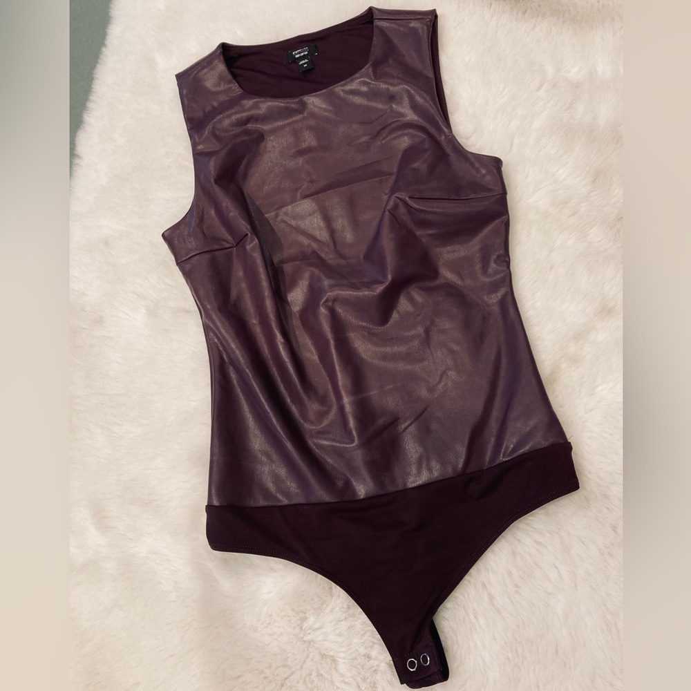 💕4 for $20💕 Express bodysuit